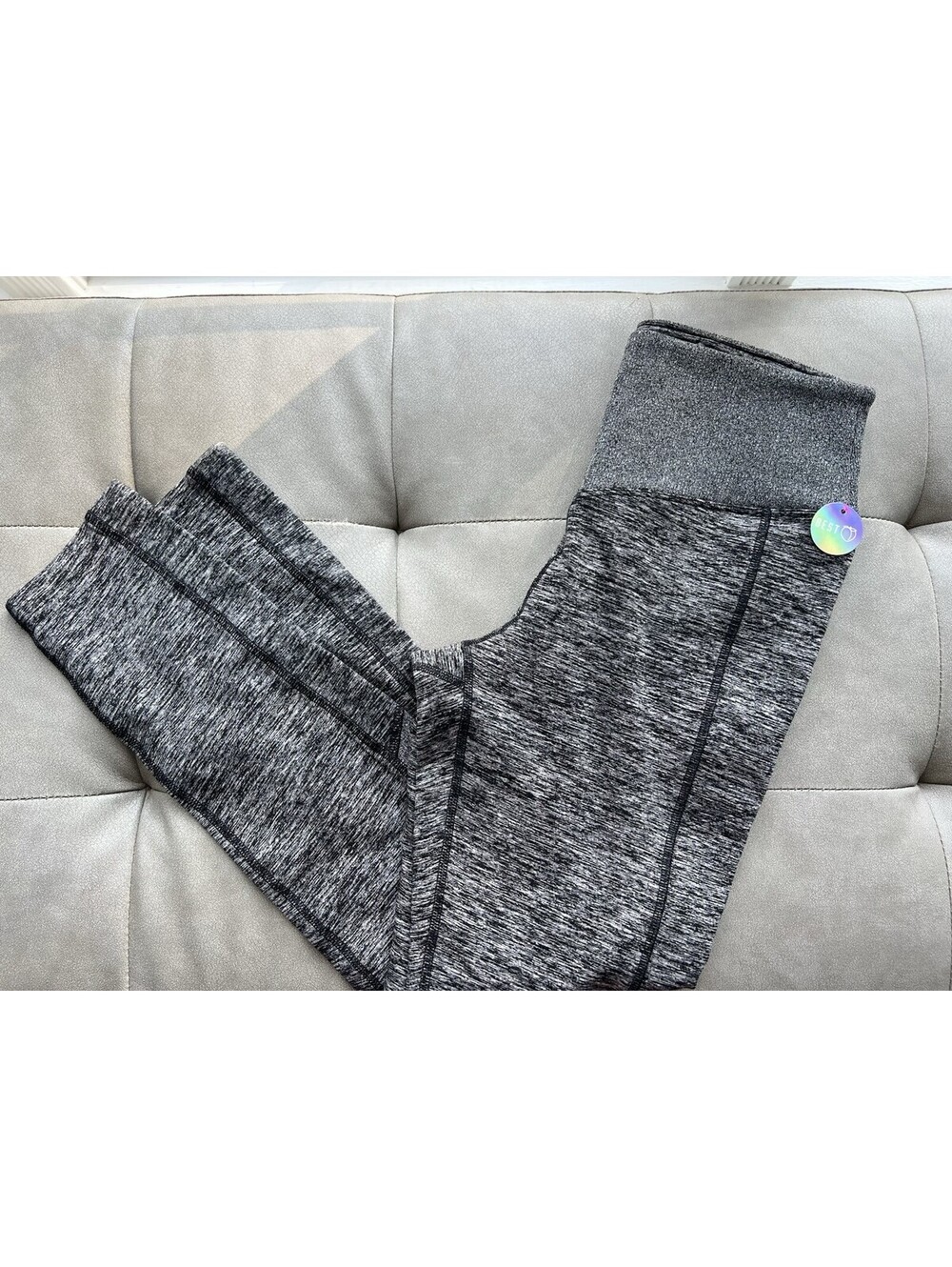 Victoria’s Secret Pink Leggings Size Small NWT